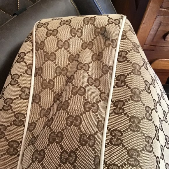 Authentic Gucci Bag - Picture 4 of 4